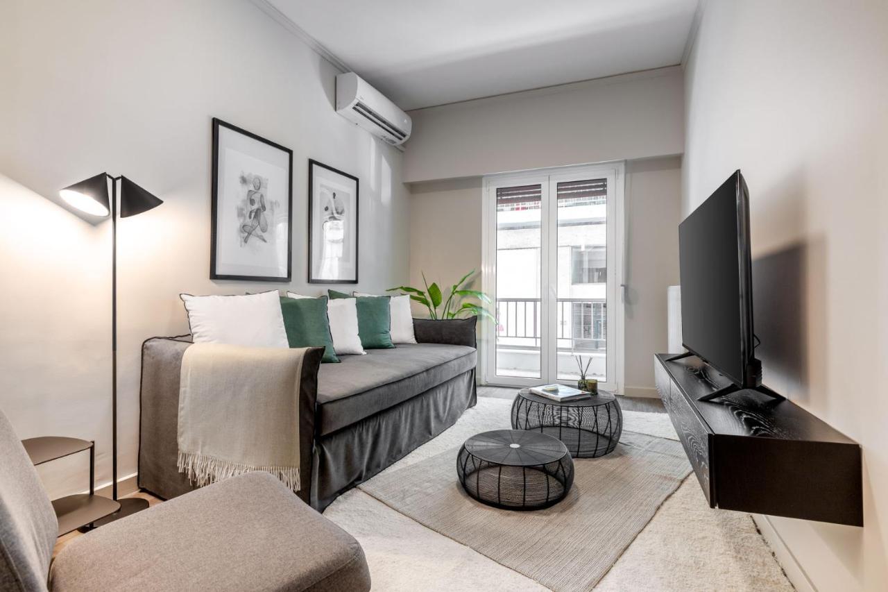 The Beehive Apartments Athena Bagian luar foto