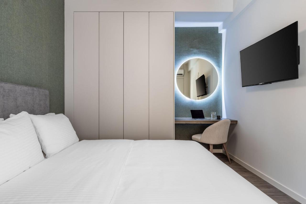 The Beehive Apartments Athena Bagian luar foto