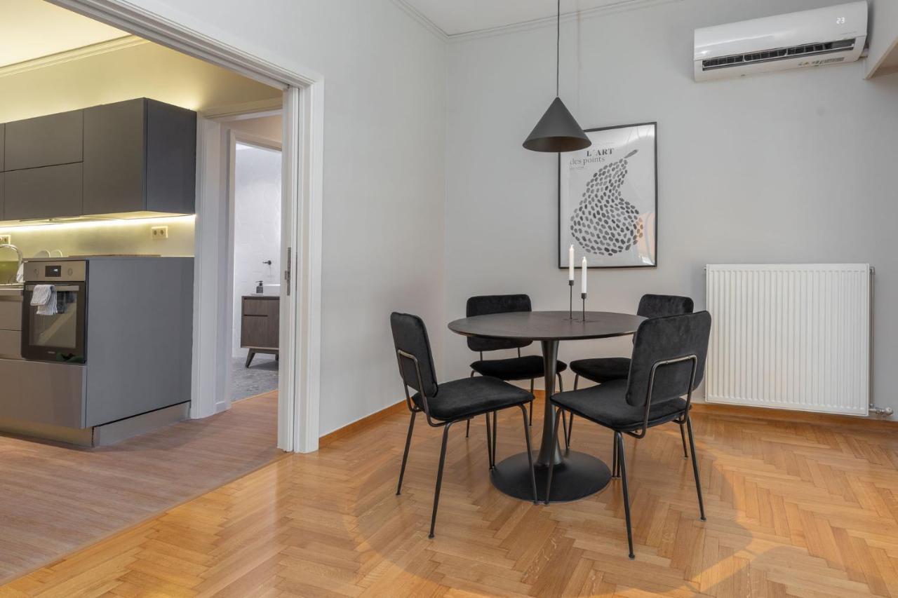 The Beehive Apartments Athena Bagian luar foto