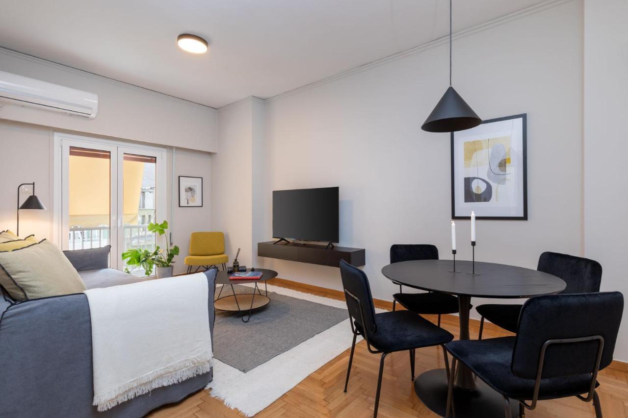 The Beehive Apartments Athena Bagian luar foto