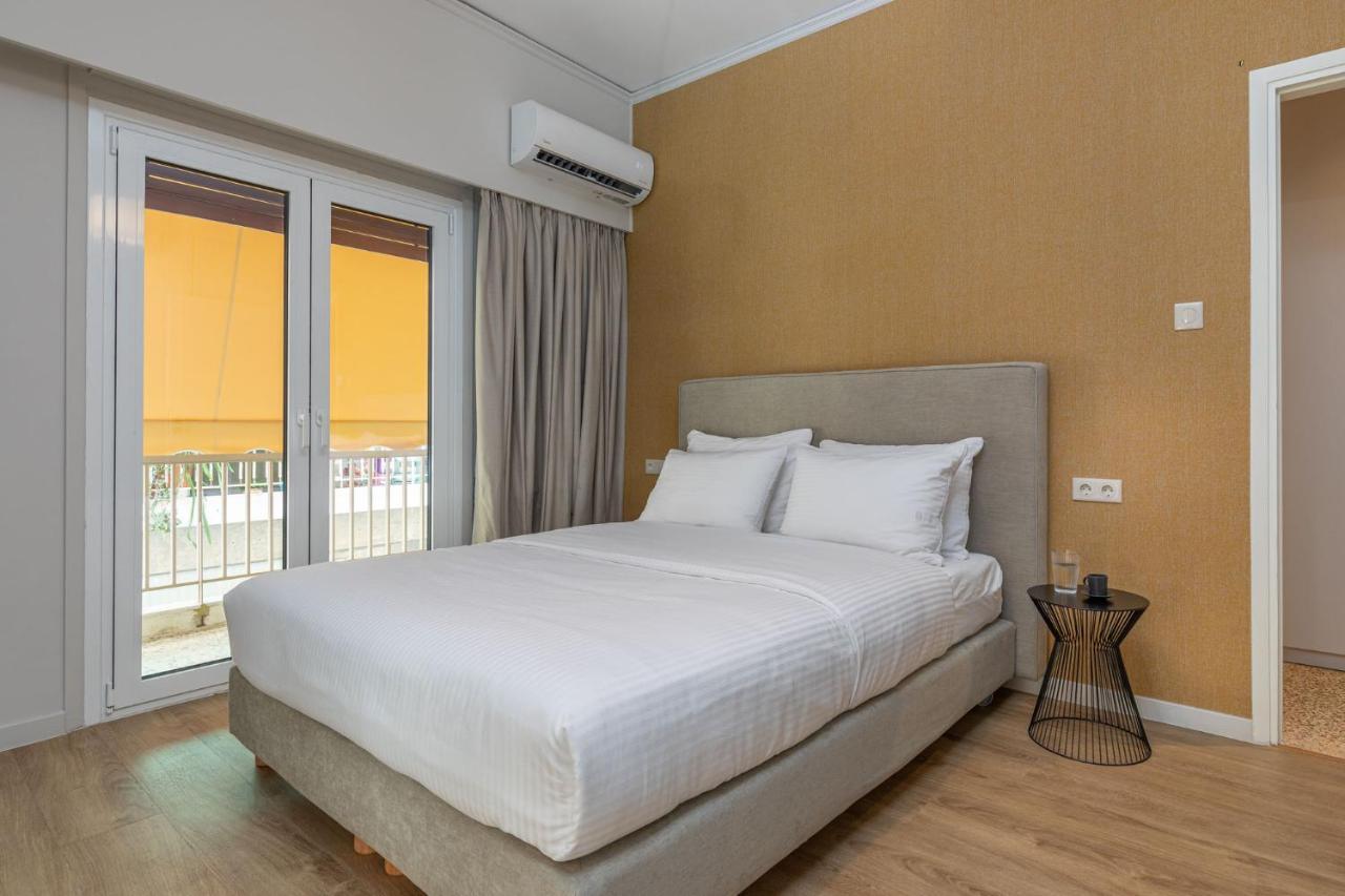 The Beehive Apartments Athena Bagian luar foto
