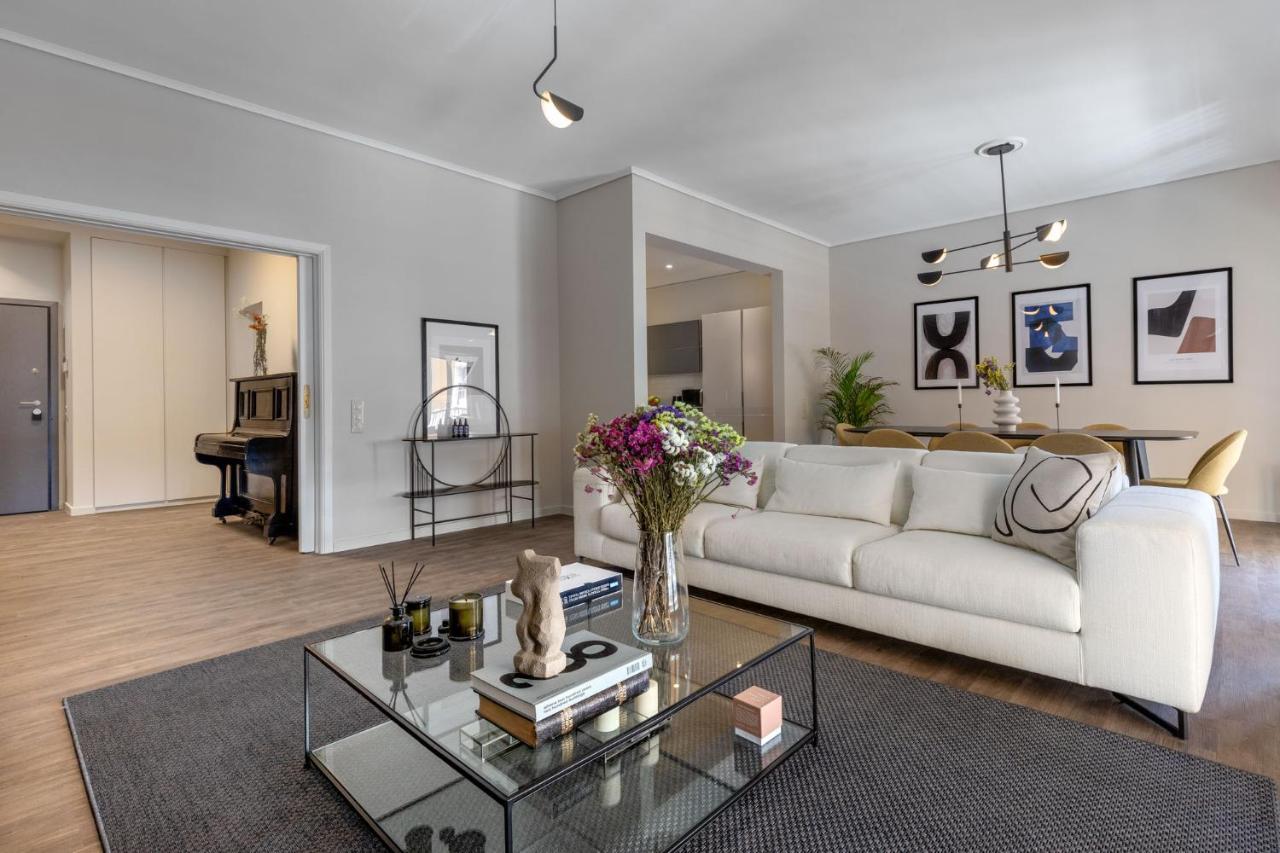 The Beehive Apartments Athena Bagian luar foto