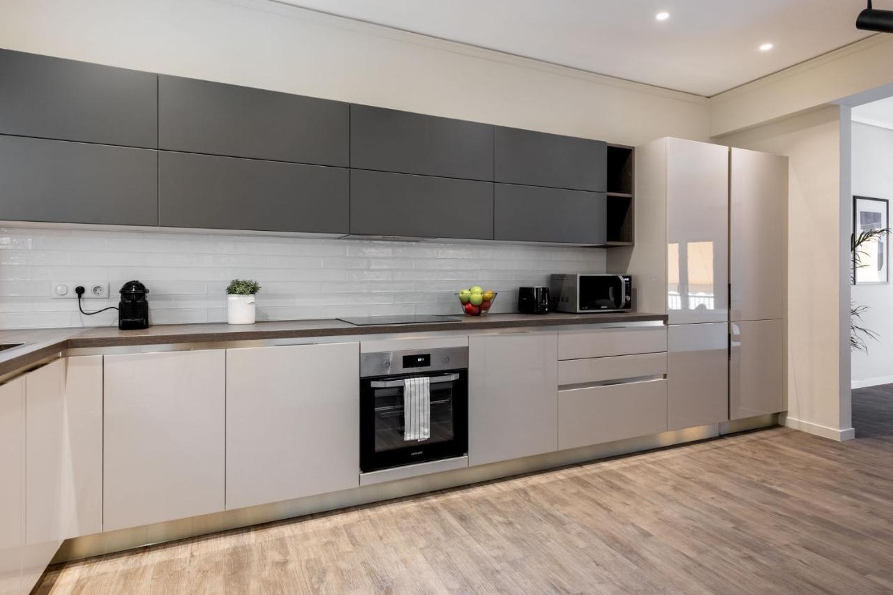 The Beehive Apartments Athena Bagian luar foto