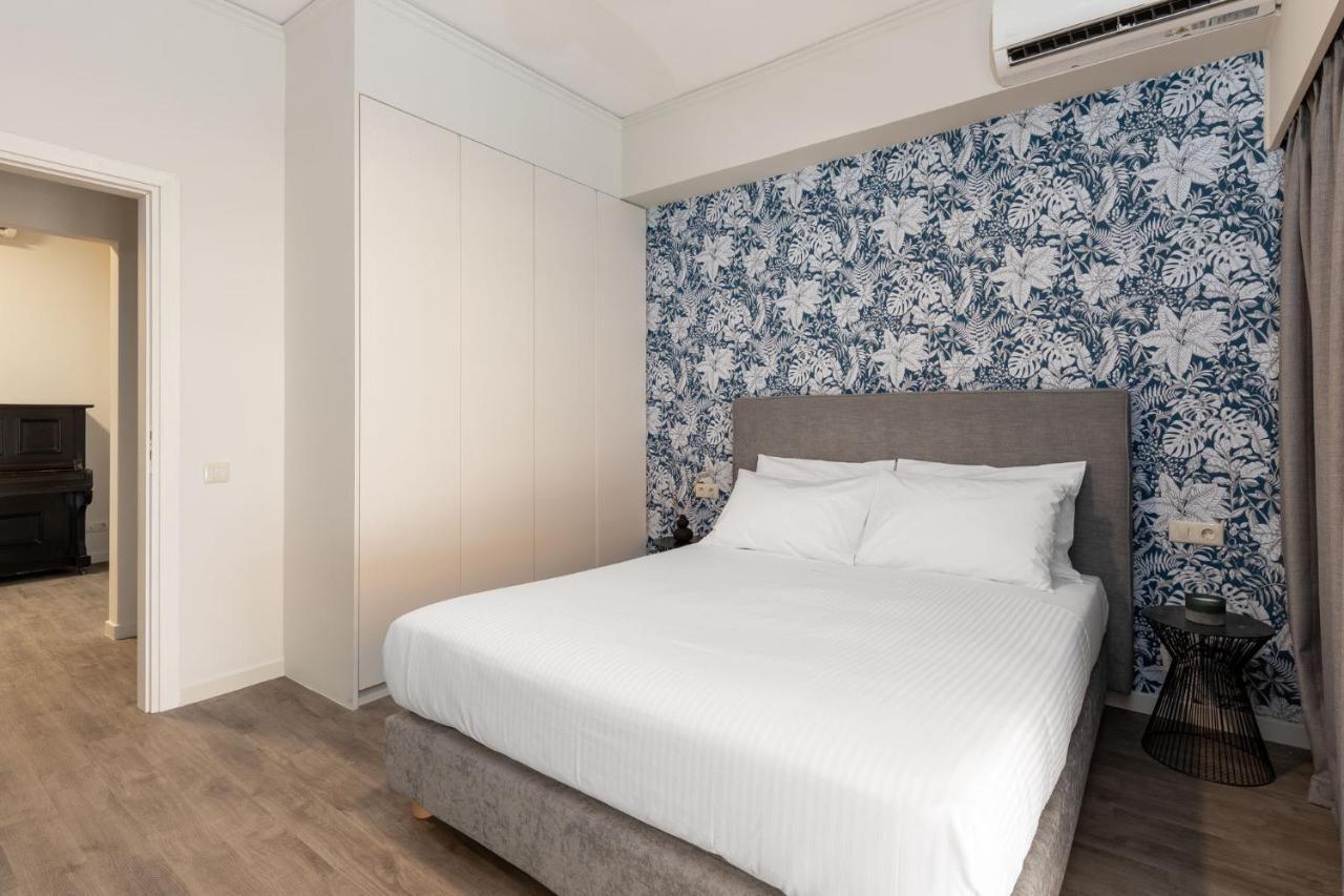 The Beehive Apartments Athena Bagian luar foto